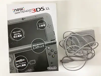 New ニンテンドー3DS LL 本体 メタリックブラック